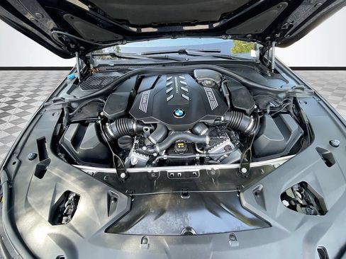 Used 2022 BMW M850i xDrive Coupe AWD/4WD image 31