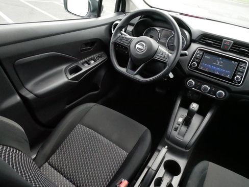 Used 2024 Nissan Versa S w/ Trunk Package FWD image 9