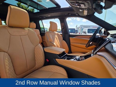 New 2025 Jeep Grand Cherokee L Summit image 13