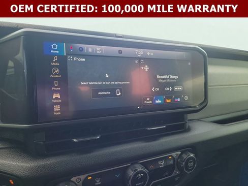 Used 2025 Jeep Wrangler Sport AWD/4WD image 30