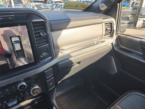 Certified 2024 Ford F250 Platinum w/ FX4 Off-Road Package image 22