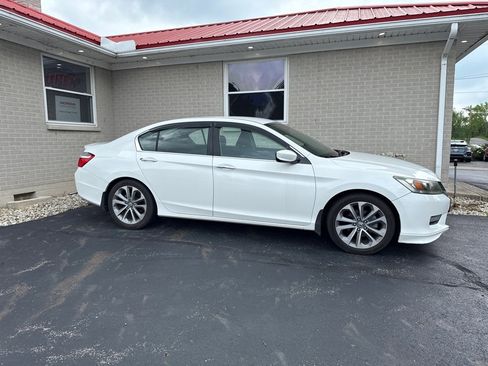Used 2013 Honda Accord Sport image 8