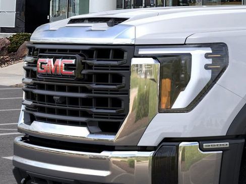 New 2026 GMC Sierra 3500 Pro w/ Convenience Package image 13