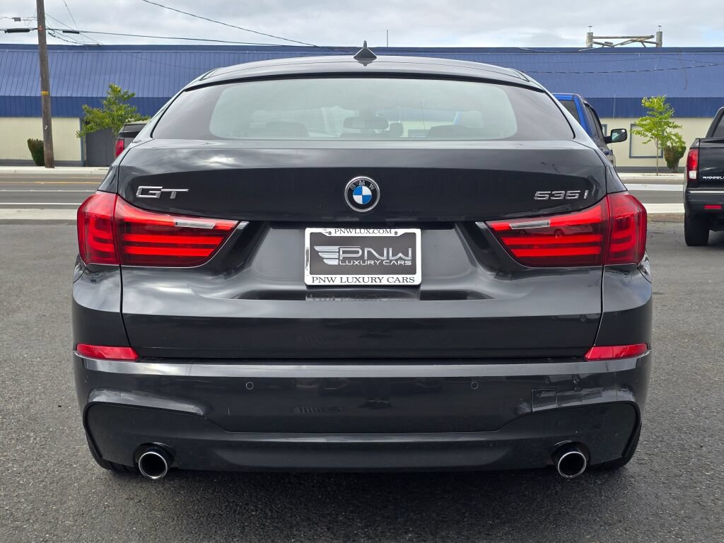 Used 2017 BMW 535i Gran Turismo RWD image 7