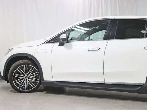 Used 2023 Mercedes-Benz EQE 350+ 4MATIC SUV w/ AMG Line Exterior Package image 11