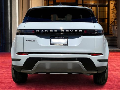 New 2026 Land Rover Range Rover Evoque S image 4