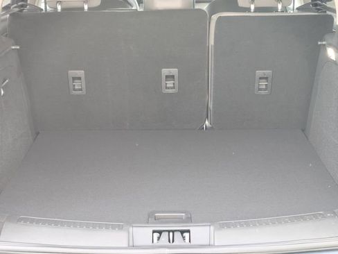 New 2026 Lincoln Corsair Premiere image 17