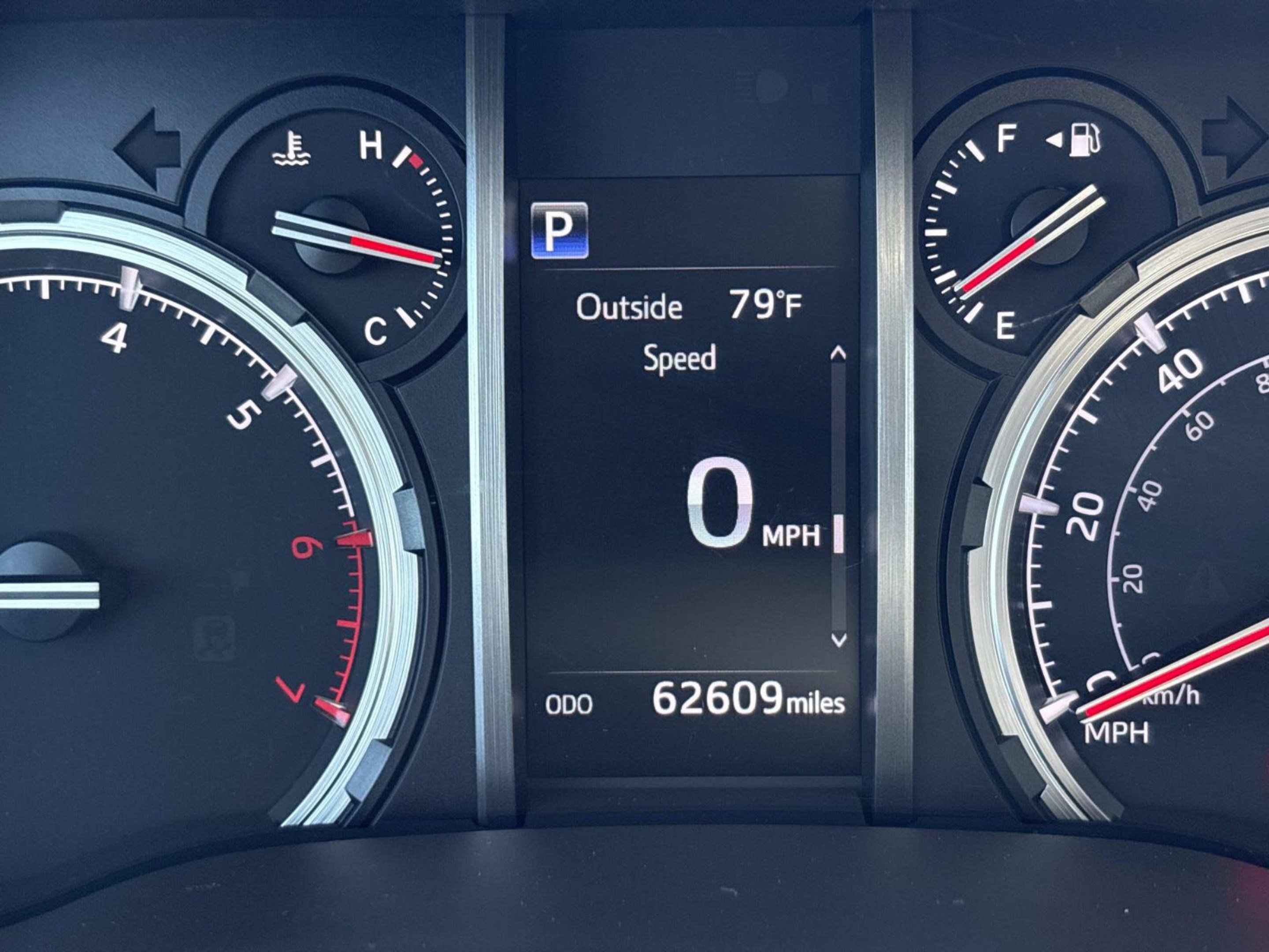 Used 2023 Toyota 4Runner TRD Off-Road Premium AWD/4WD image 32