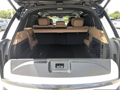 New 2026 Land Rover Range Rover Long Wheelbase Autobiography AWD/4WD image 11