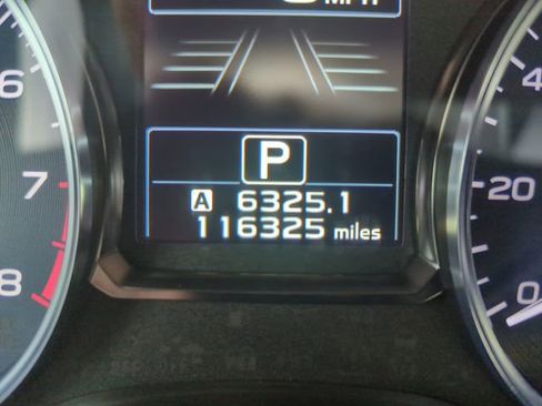 Used 2016 Subaru Crosstrek 2.0i Limited AWD/4WD image 15