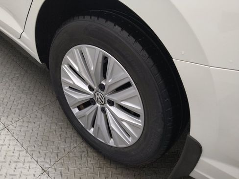 Used 2019 Volkswagen Jetta S w/ Driver Assistance Package FWD image 31
