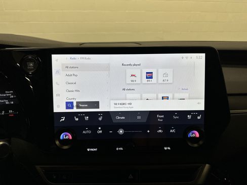 Used 2025 Lexus RX 350 AWD w/ Convenience Package image 24