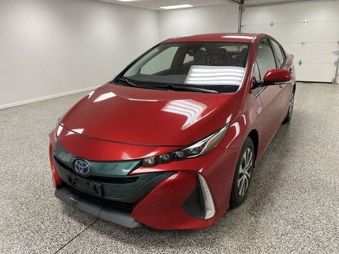 Used 2020 Toyota Prius Prime XLE image 54