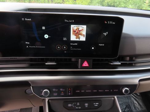 New 2026 Kia Carnival LXS FWD image 5