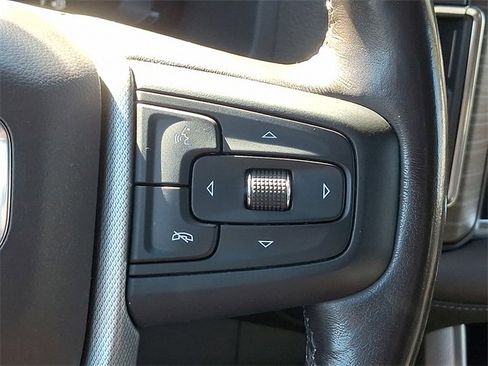 Used 2022 GMC Yukon Denali image 22