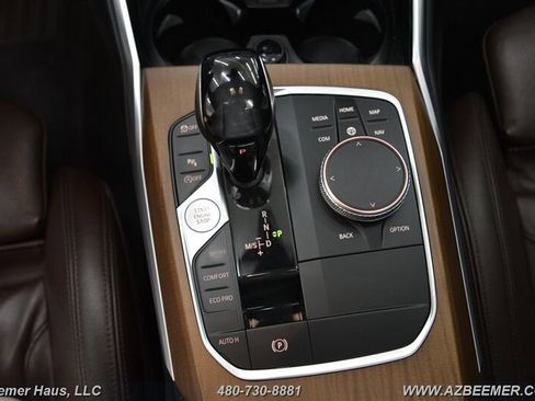 Used 2019 BMW 330i Sedan w/ M Sport Package RWD image 17