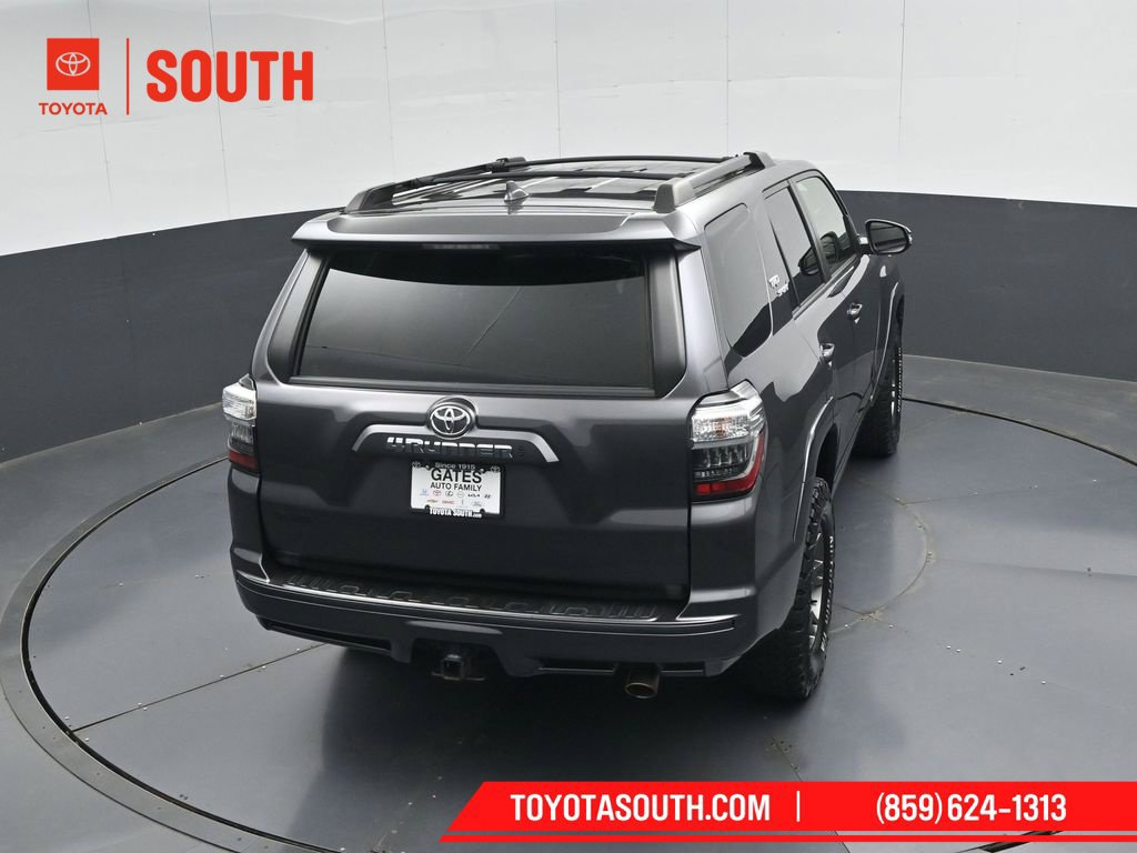 Used 2022 Toyota 4Runner TRD Sport w/ Technology Package AWD/4WD image 43