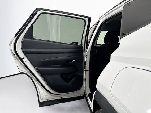 Used 2025 Hyundai Tucson SEL FWD image 25