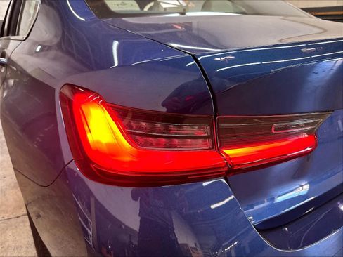 Used 2023 BMW 330i Sedan w/ Parking Assistance Package RWD image 31