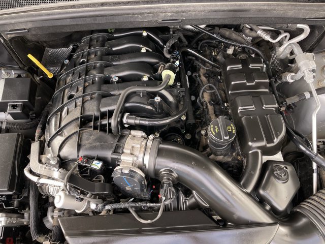 Used 2024 Dodge Durango SXT w/ 3rd Row Seating Group AWD/4WD image 25