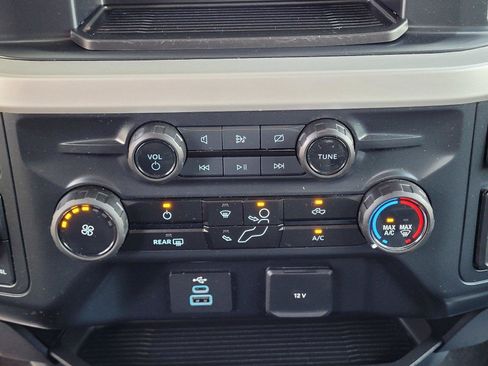 Used 2024 Ford F250 XL w/ STX Appearance Package AWD/4WD image 27