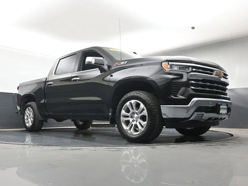 Used 2024 Chevrolet Silverado 1500 LTZ w/ LTZ Premium Package AWD/4WD image 25