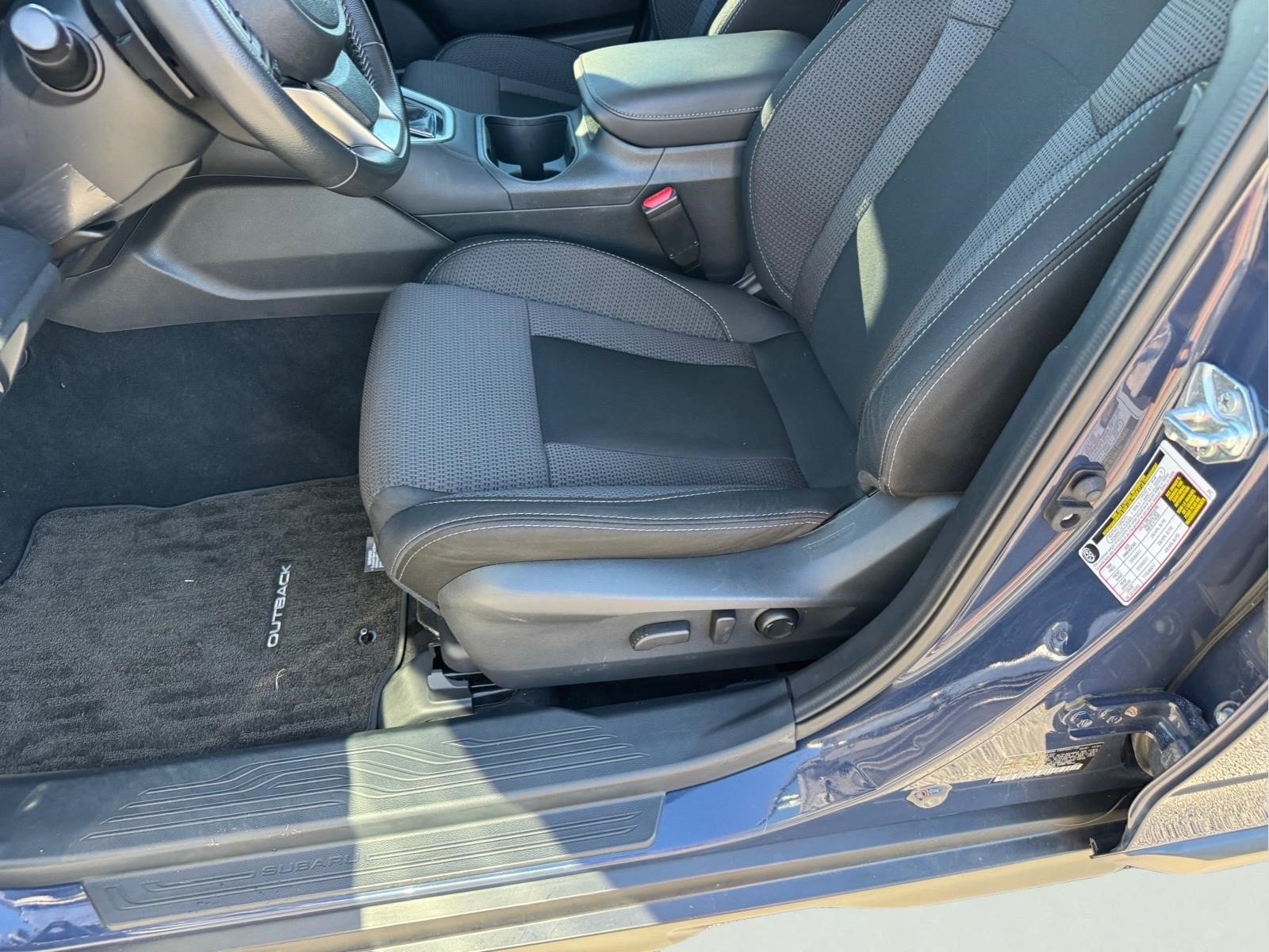 Used 2025 Subaru Outback Premium w/ Popular Package #1 AWD/4WD image 7