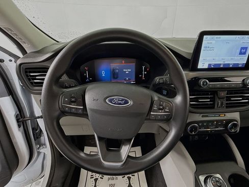 Certified 2025 Ford Escape Active image 4
