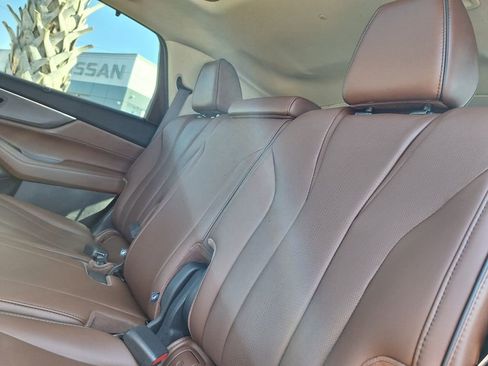 Used 2023 Acura MDX SH-AWD w/ Advance Package image 25
