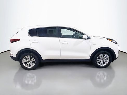 Used 2019 Kia Sportage LX image 8