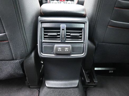 Used 2023 Subaru Forester Sport image 35