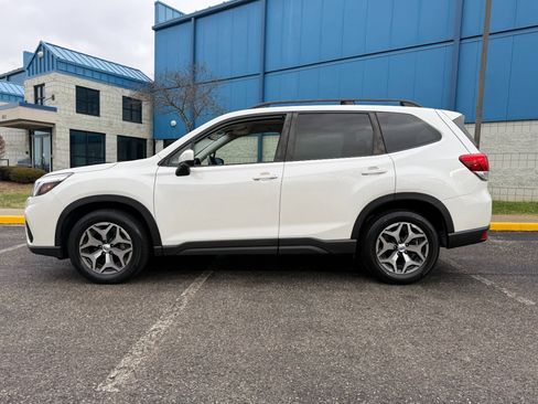Used 2019 Subaru Forester Premium w/ Popular Package #1 image 8