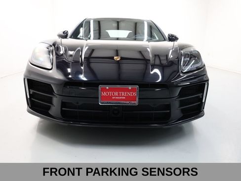 Used 2025 Porsche Panamera image 27