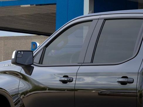 New 2026 Chevrolet Silverado 1500 LT image 38