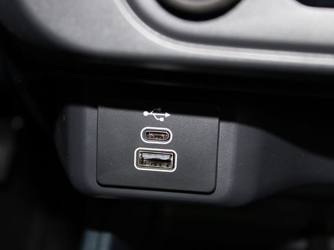 New 2026 Ford Maverick XL AWD/4WD image 43