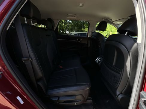 Used 2022 Kia Sorento S AWD/4WD image 41