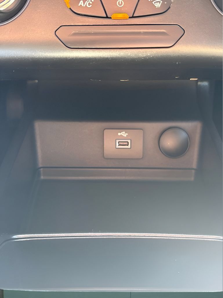 Used 2018 Ford Fusion S FWD image 26