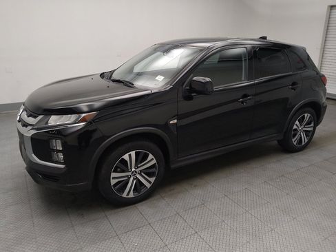 Used 2025 Mitsubishi Outlander Sport AWD image 2