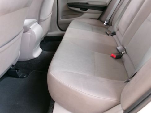 Used 2012 Honda Accord LX image 35