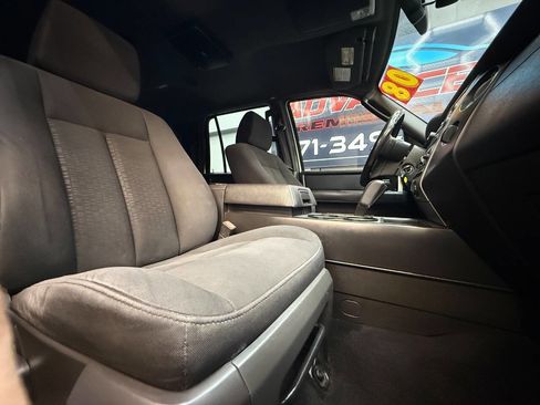 Used 2008 Ford Expedition EL XLT image 4