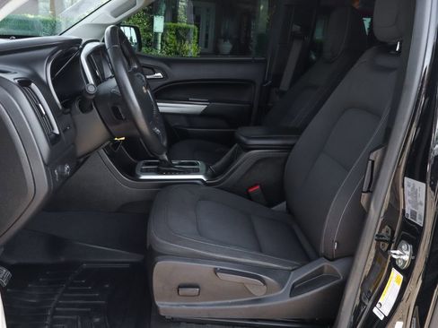 Used 2022 Chevrolet Colorado LT w/ Redline Special Edition image 20