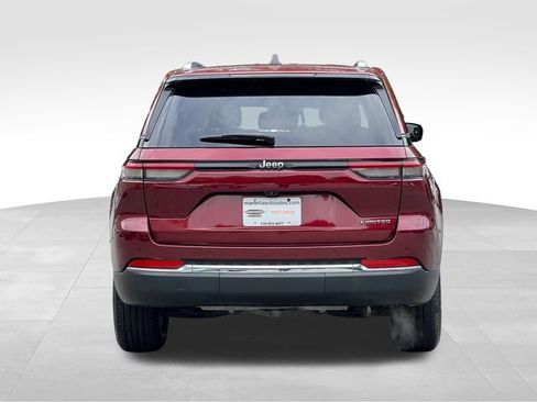 Used 2022 Jeep Grand Cherokee Limited image 4