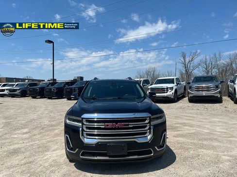 Used 2023 GMC Acadia SLT AWD/4WD image 4