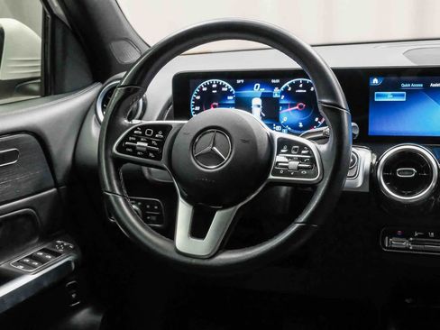 Certified 2023 Mercedes-Benz GLB 250 image 15