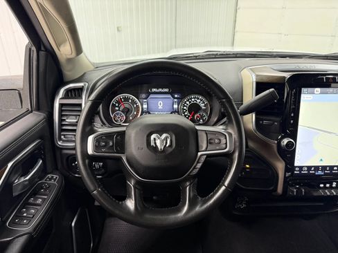 Used 2024 RAM 2500 Laramie AWD/4WD image 18