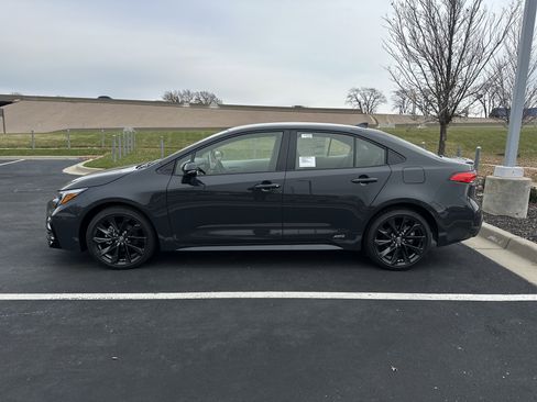 New 2026 Toyota Corolla SE image 6