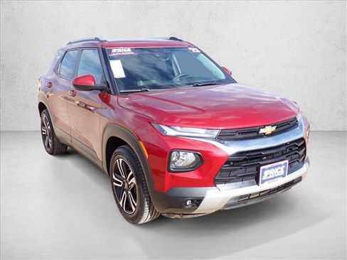 Used 2023 Chevrolet TrailBlazer LT w/ Convenience Package AWD/4WD image 6