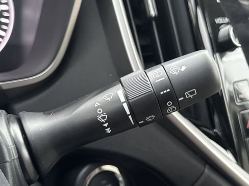 New 2026 Subaru Ascent Limited image 18