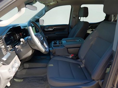New 2025 GMC Sierra 1500 Elevation image 9