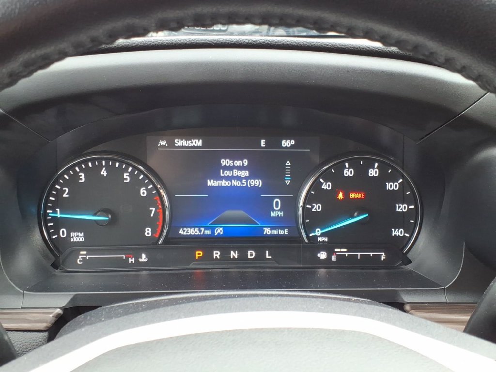 Used 2023 Ford Explorer Limited w/ Limited Technology Package AWD/4WD image 22